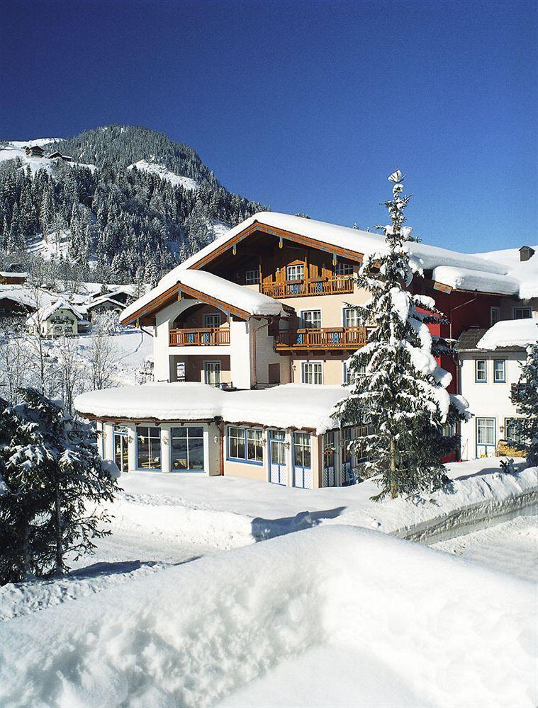 Vital- & Familienhotel Angerwirt Kleinarl Extérieur photo